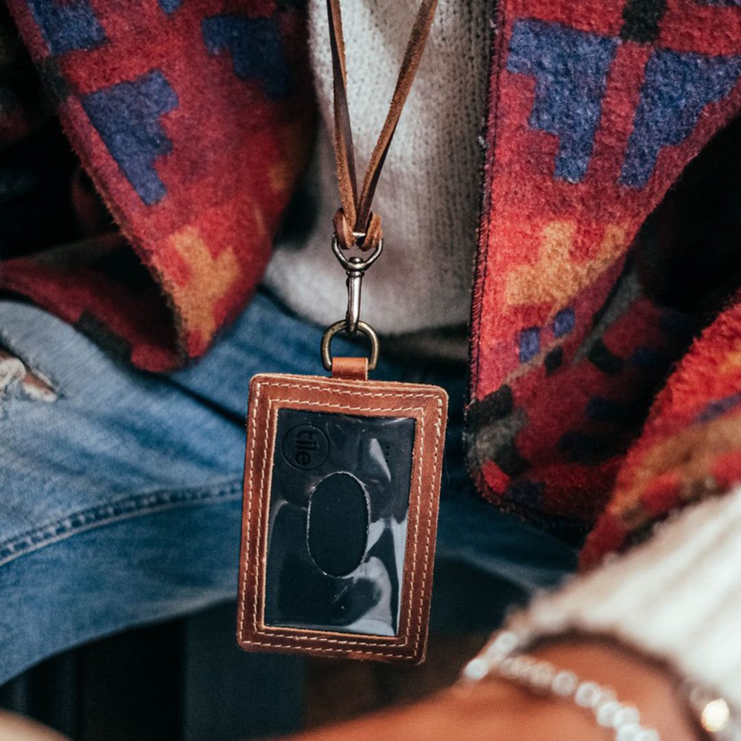 Vertical Leather ID Badge Holder with Lanyard – FC Goods